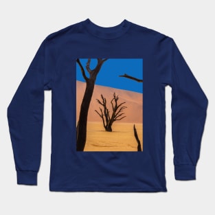 Namibia. Namib-Naukluft National Park. Deadvlei. Framed Dead Trees. Long Sleeve T-Shirt